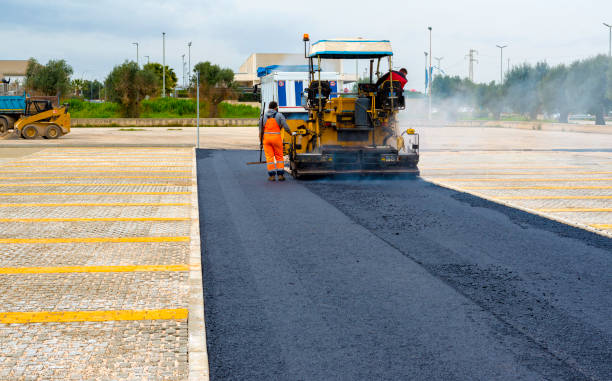 Best Driveway Paving Contractor  in Mount Pleasant, TN